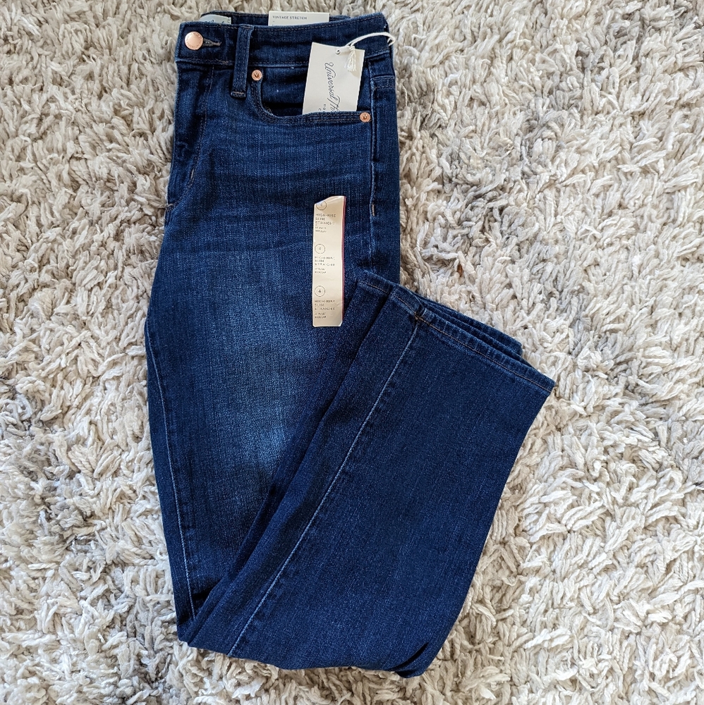 Universal Thread Jeans